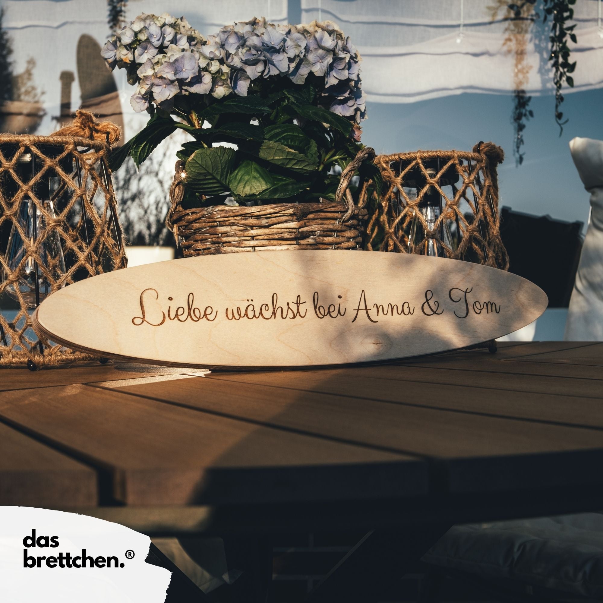 Rustikaler Wegweiser aus Birke – Gartenschild, Holzschild für Haus, Garten & Hochzeit – handgemachte Deko aus Birkenholz - Bild 6